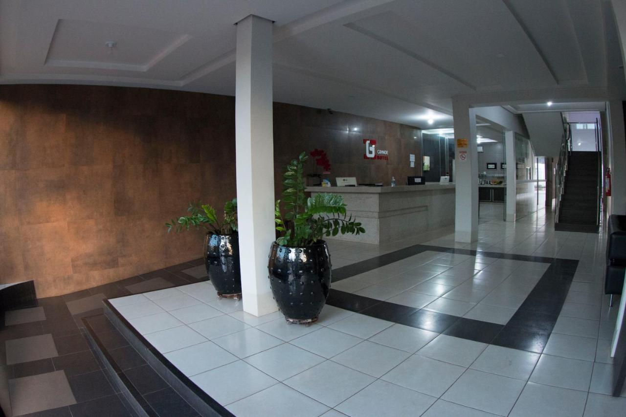 Grande Hotel 古鲁皮 外观 照片